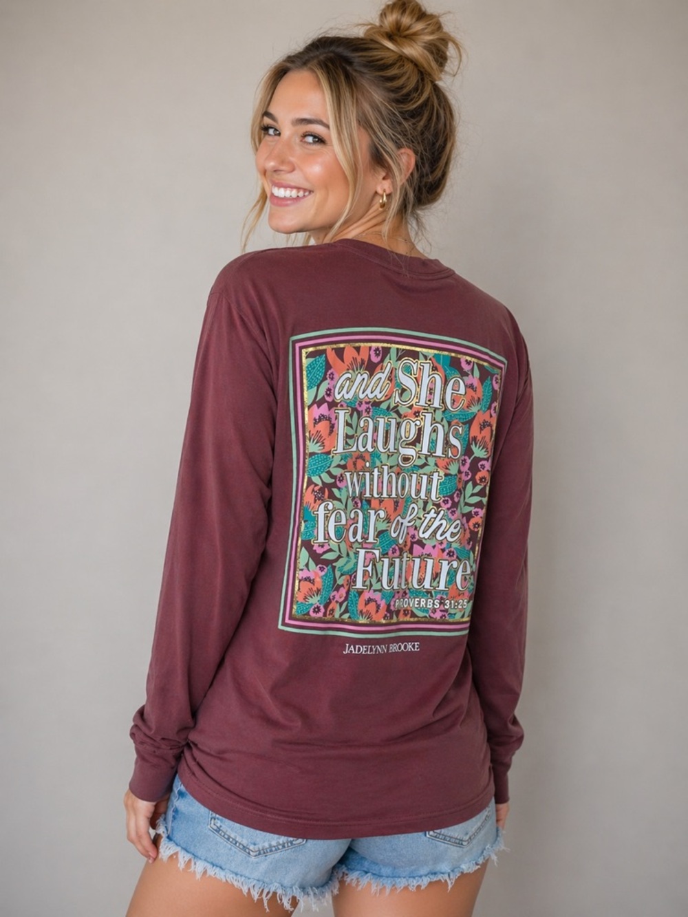 🌸✨ Jadelynn Brooke Graphic Long Sleeve Tee – NWT Size Small